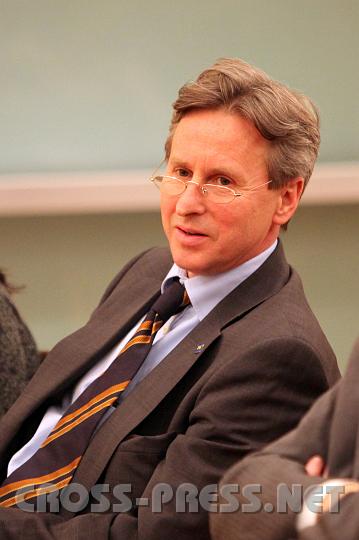 2009.03.17_19.14.16.jpg - Dr. Walter Leiss, Landessekretr Akademikerbund N