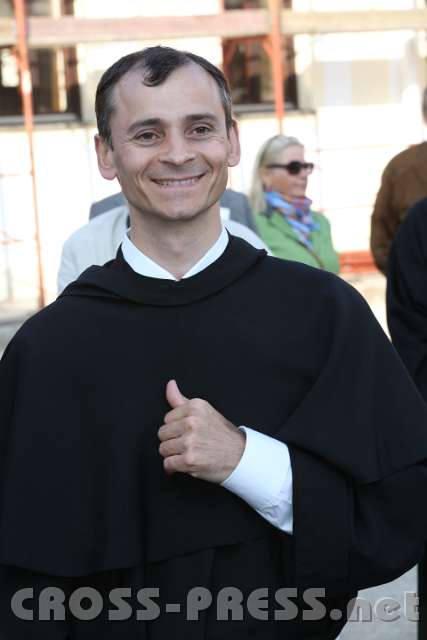 2014.04.30_17.43.56_01.jpg