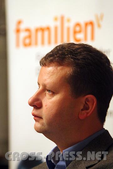 2009.11.16_19.33.42.jpg