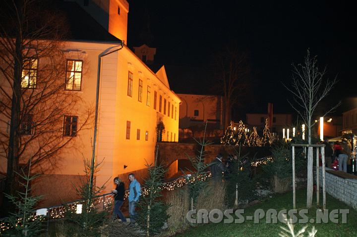 2008.11.30_18.37.14.JPG