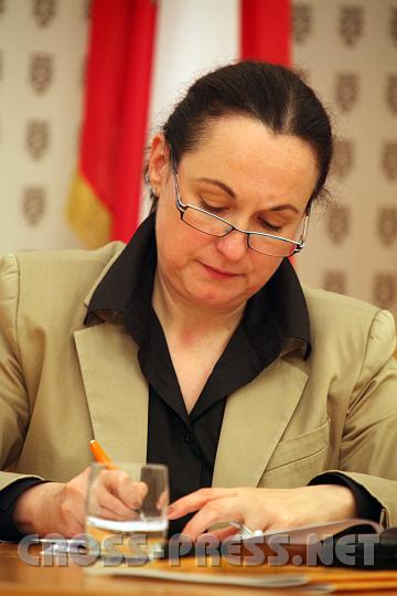 2009.11.17_19.01.51.jpg