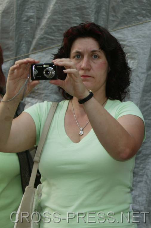 06.06.17_529 Warum habe ich das Gefhl, dass manche Menschen zwar fotografieren mgen, aber es nicht mgen, fotografiert zu werden ?